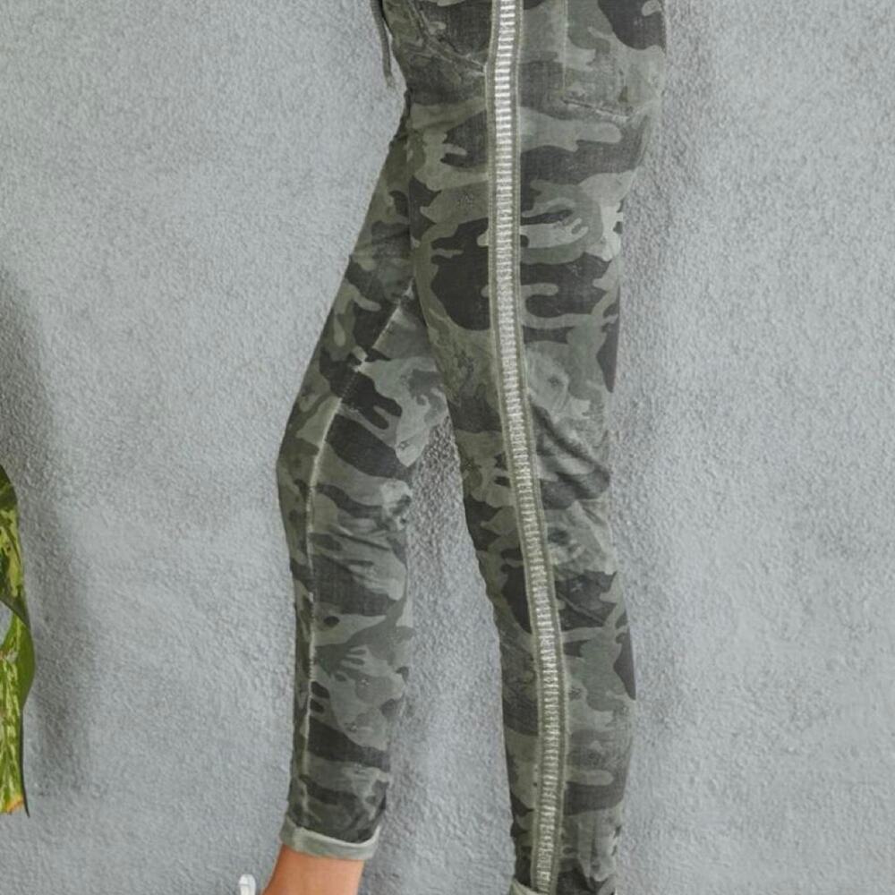Venti6 made in Italy Camo Star Joggers Size Small